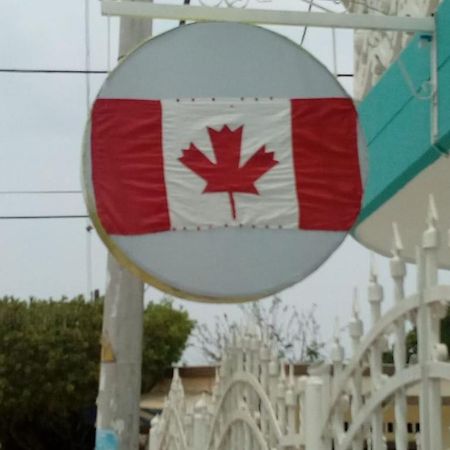 Canadian House Tolú Exterior foto