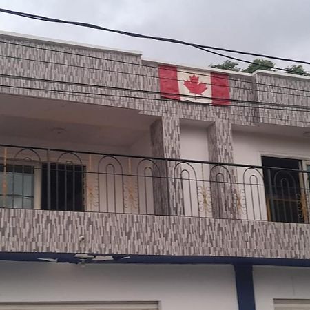 Canadian House Tolú Exterior foto